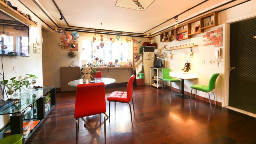 Comeinn Guesthouse Hongdae - Female Only Seul Exterior foto